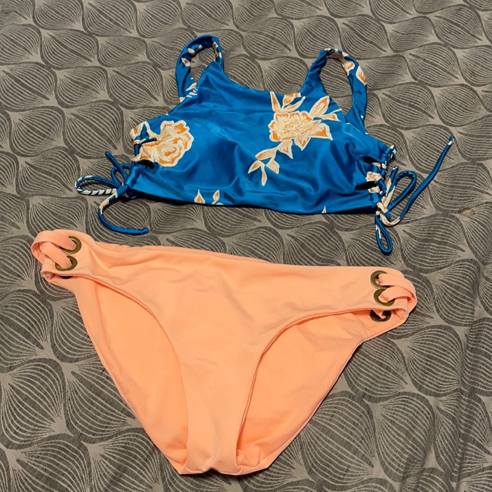 Roxy Bikini - image 1